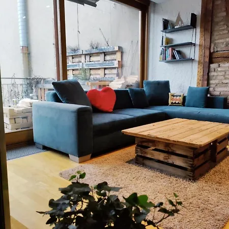 Apartment Cozy Penthouse In Center