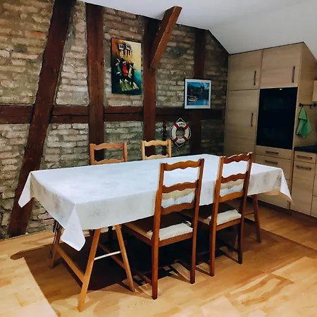 Apartment Cozy Penthouse In Center *